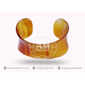 VÒNG TAY SỪNG