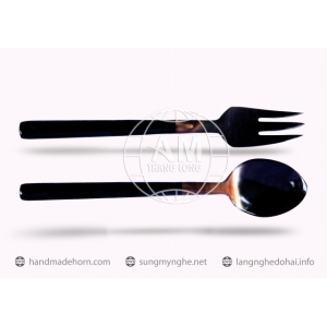 MUÔI THÌA NĨA SỪNG