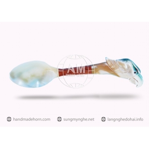 MUÔI THÌA NĨA SỪNG