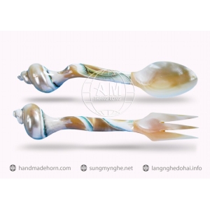 MUÔI THÌA NĨA SỪNG