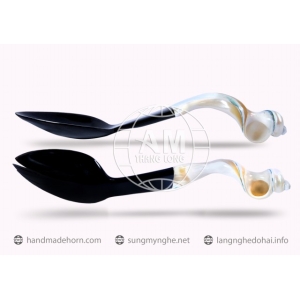 MUÔI THÌA NĨA SỪNG