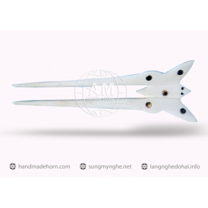 TRÂM CÀI TÓC SỪNG